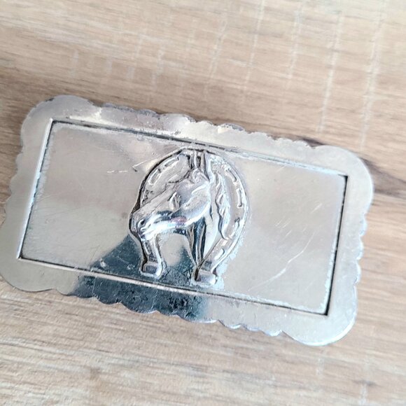 Silver color metal belt buckle with horse design. Western outfit. - Picture 3 of 5